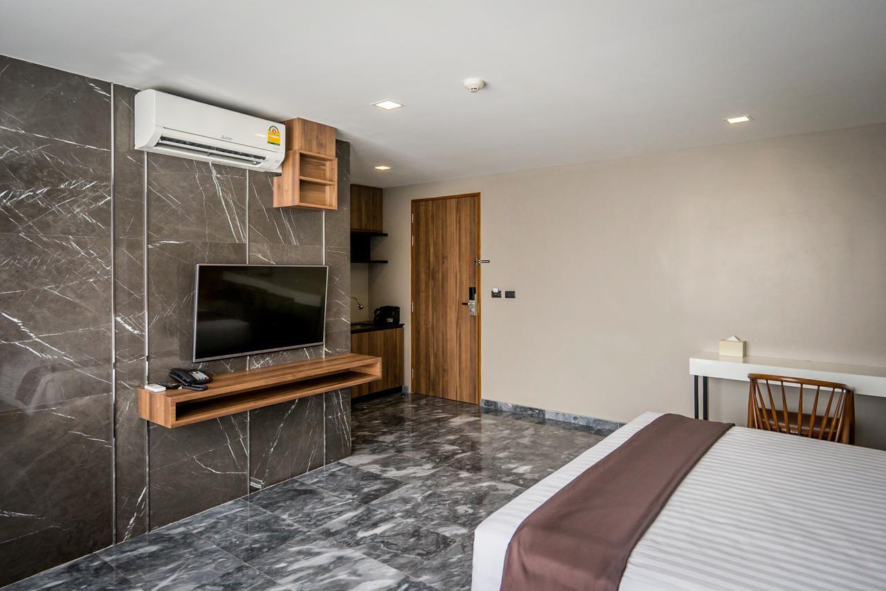 Onix Hotel Bangkok Extérieur photo