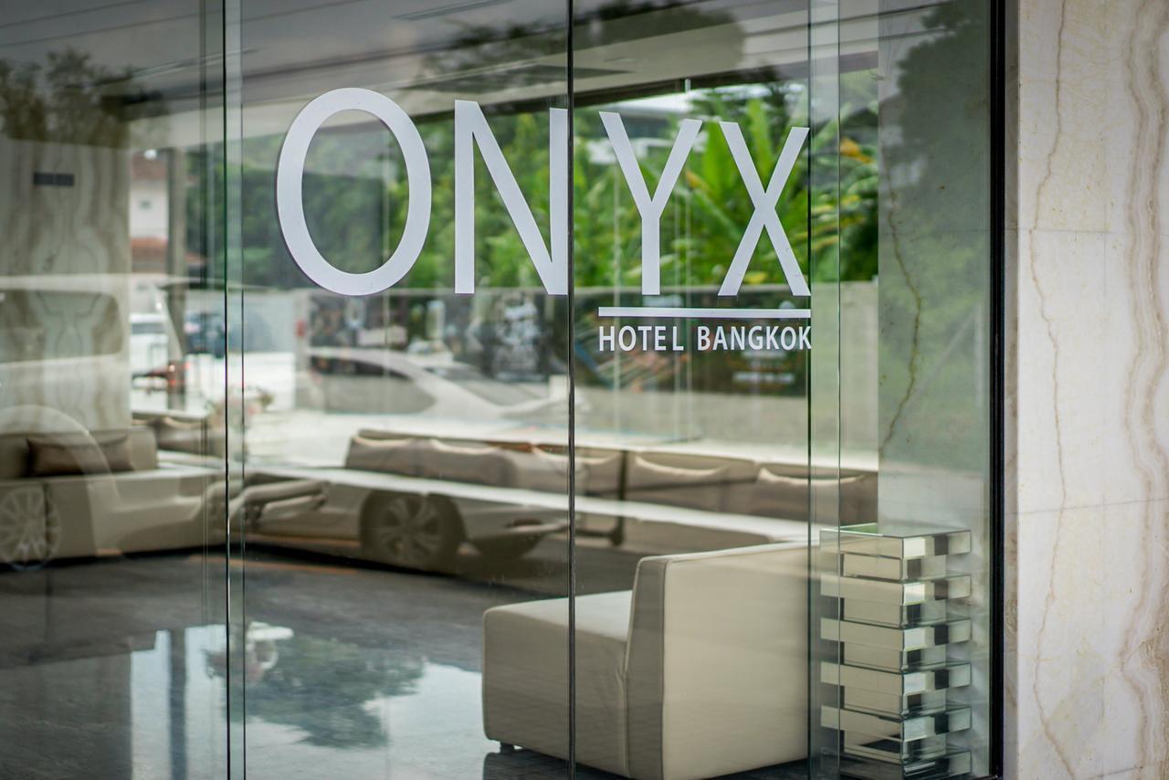 Onix Hotel Bangkok Extérieur photo