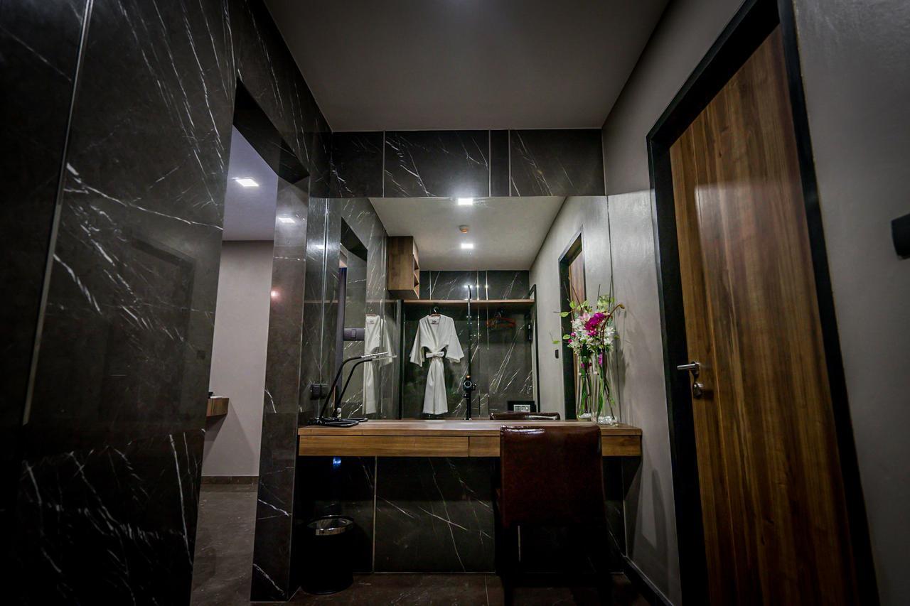 Onix Hotel Bangkok Extérieur photo