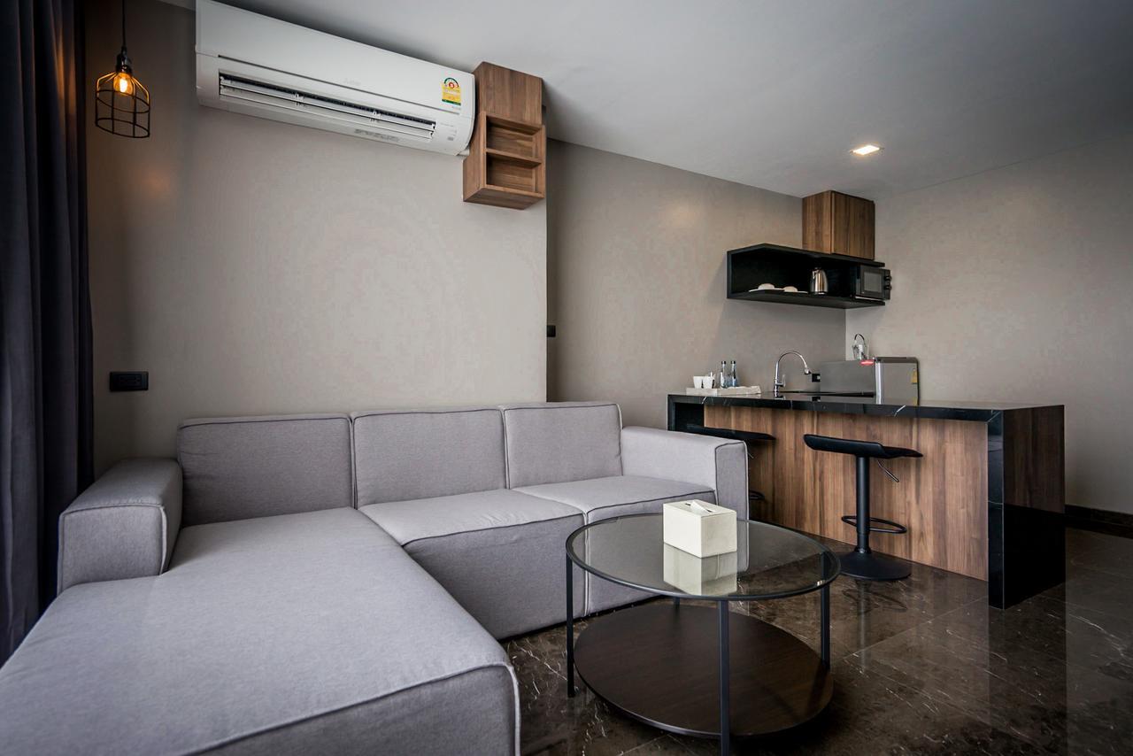 Onix Hotel Bangkok Extérieur photo